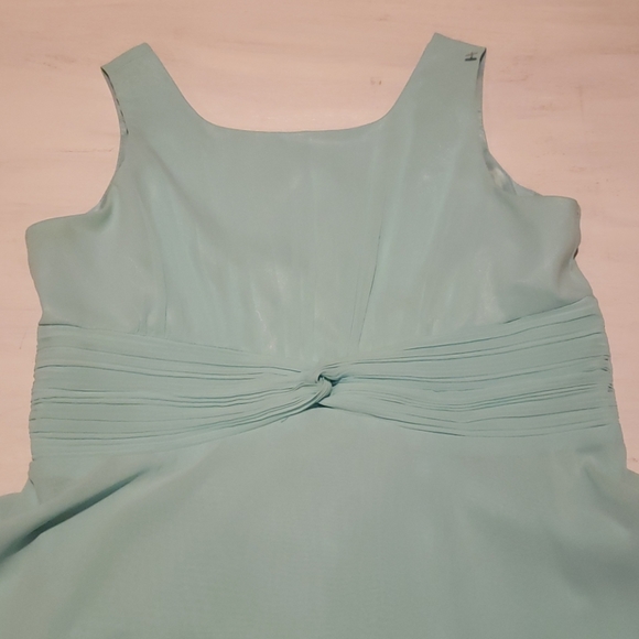 Aqua colored dress - Picture 4 of 6